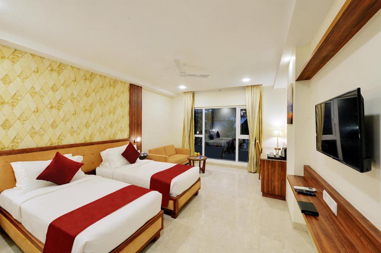 La Sara Gateway Hotel Kammasandra Exterior photo
